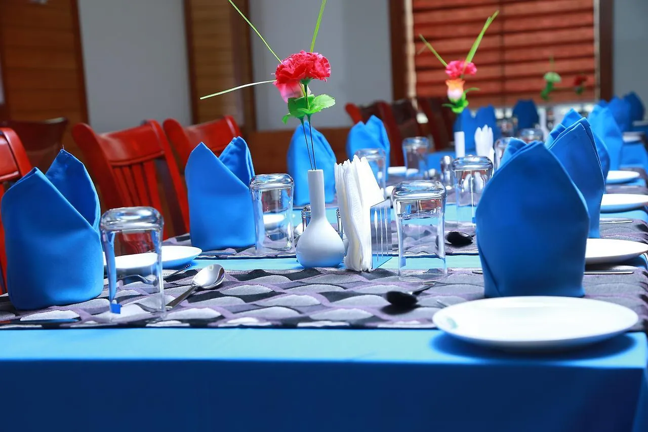 Rouba Residency Hotel Ponnāni